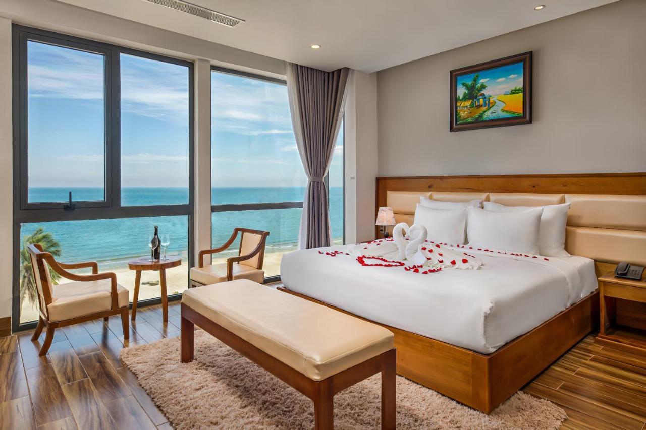 Alisia Beach Hotel Дананг Экстерьер фото